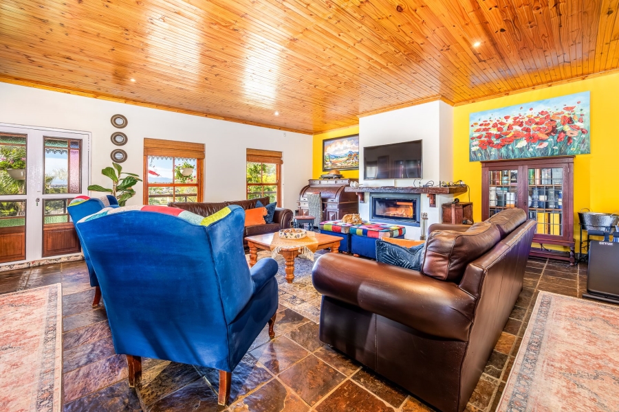3 Bedroom Property for Sale in Bergsig Western Cape